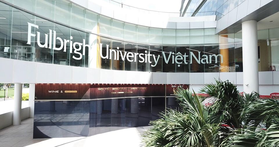 THAM QUAN VÀ LÀM VIỆC VỚI NHÓM NGHIÊN CỨU TẠI ĐẠI HỌC FULBRIGHT VIỆT NAM