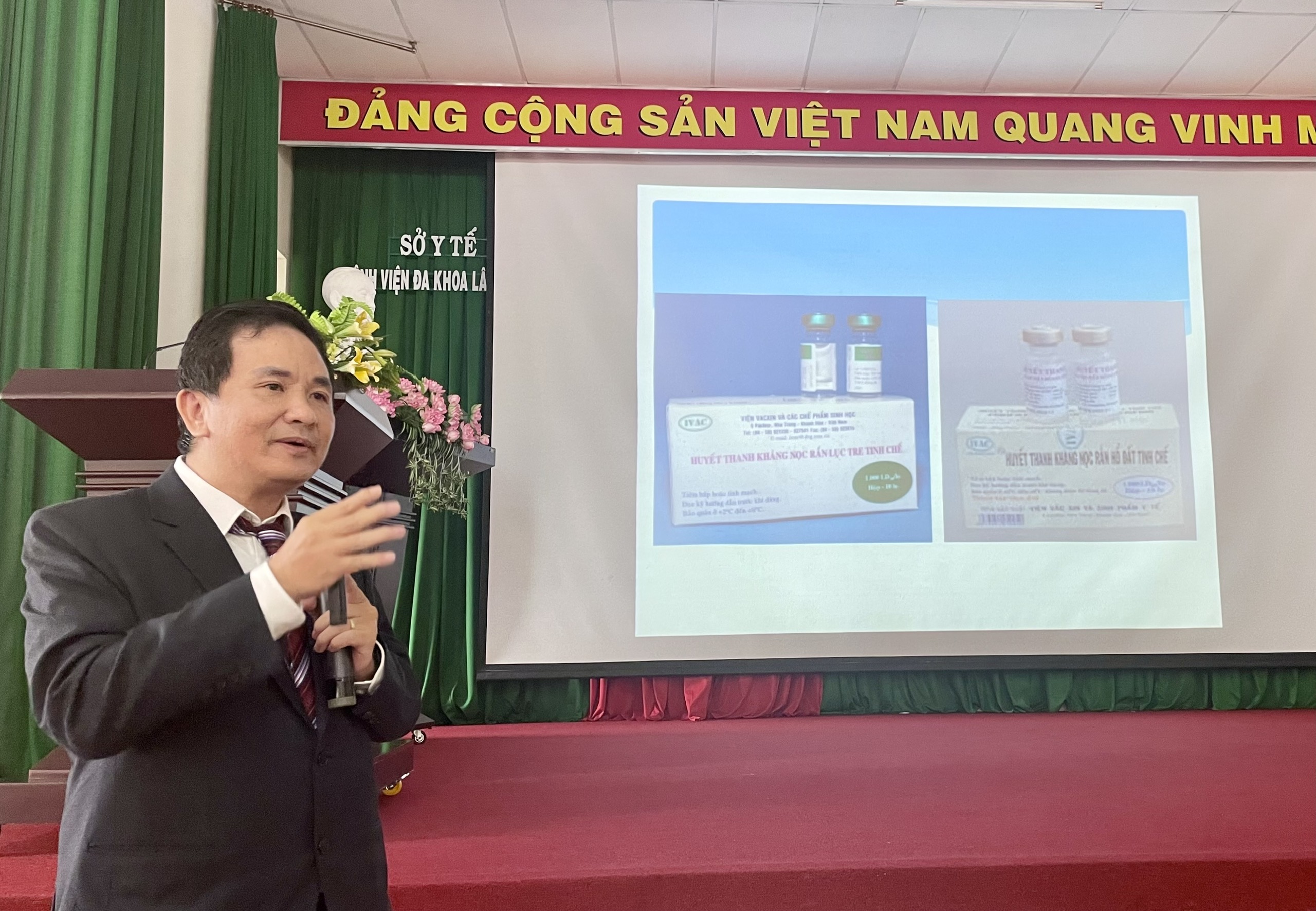Viện NCSKCĐ, trường Đại học Y-Dược, Đại học Huế phối hợp tổ chức khóa tập huấn về “NÂNG CAO NĂNG LỰC XỬ TRÍ VÀ ĐIỀU TRỊ RẮN ĐỘC CẮN” tại tỉnh Lâm Đồng năm 2023.